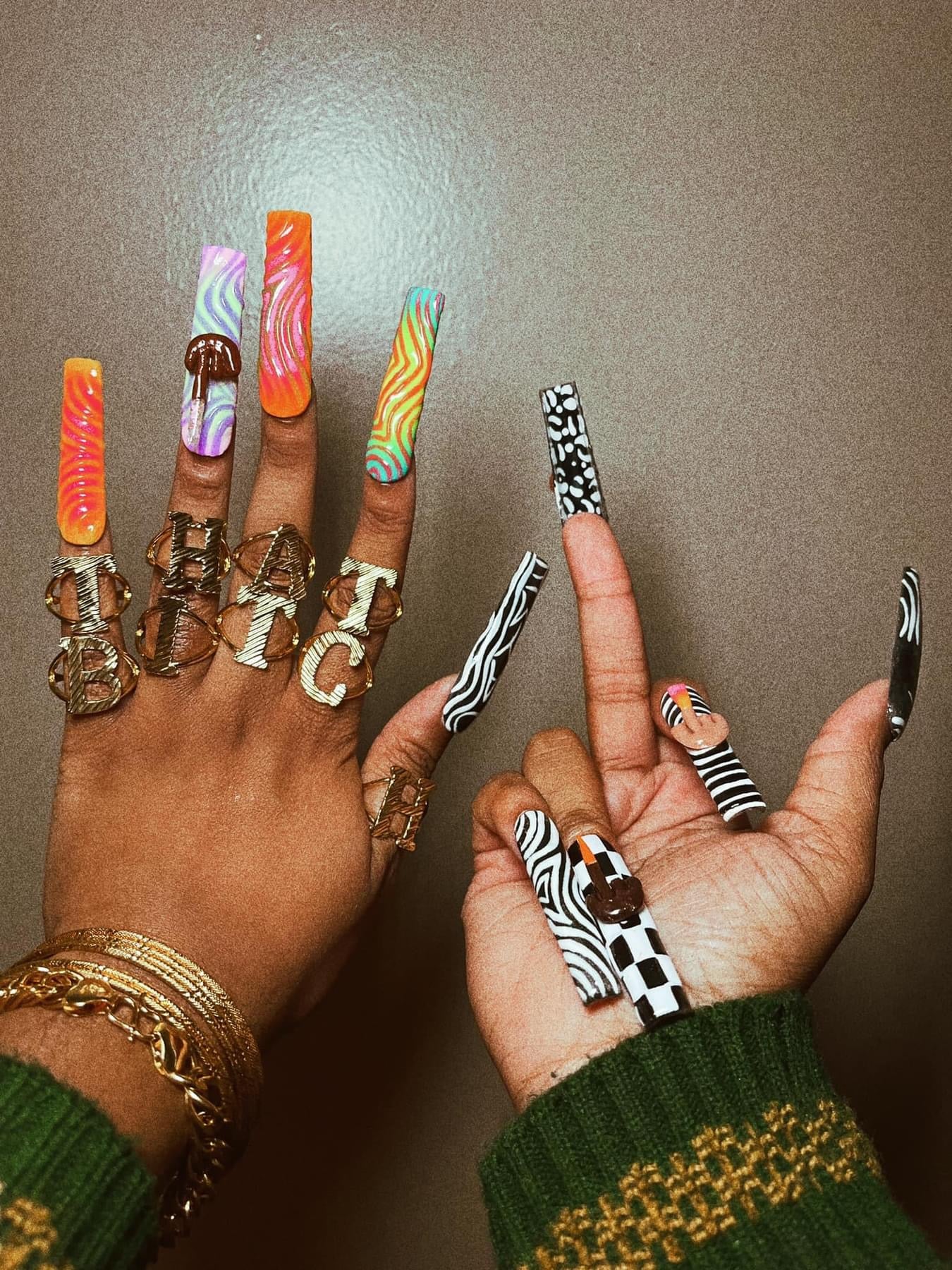 F U Pay Me - Press On Nails