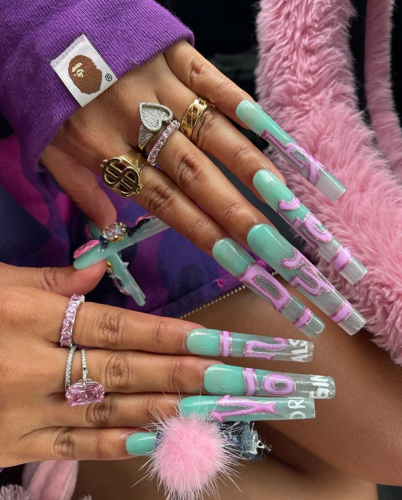Queen Von- Press On Nails