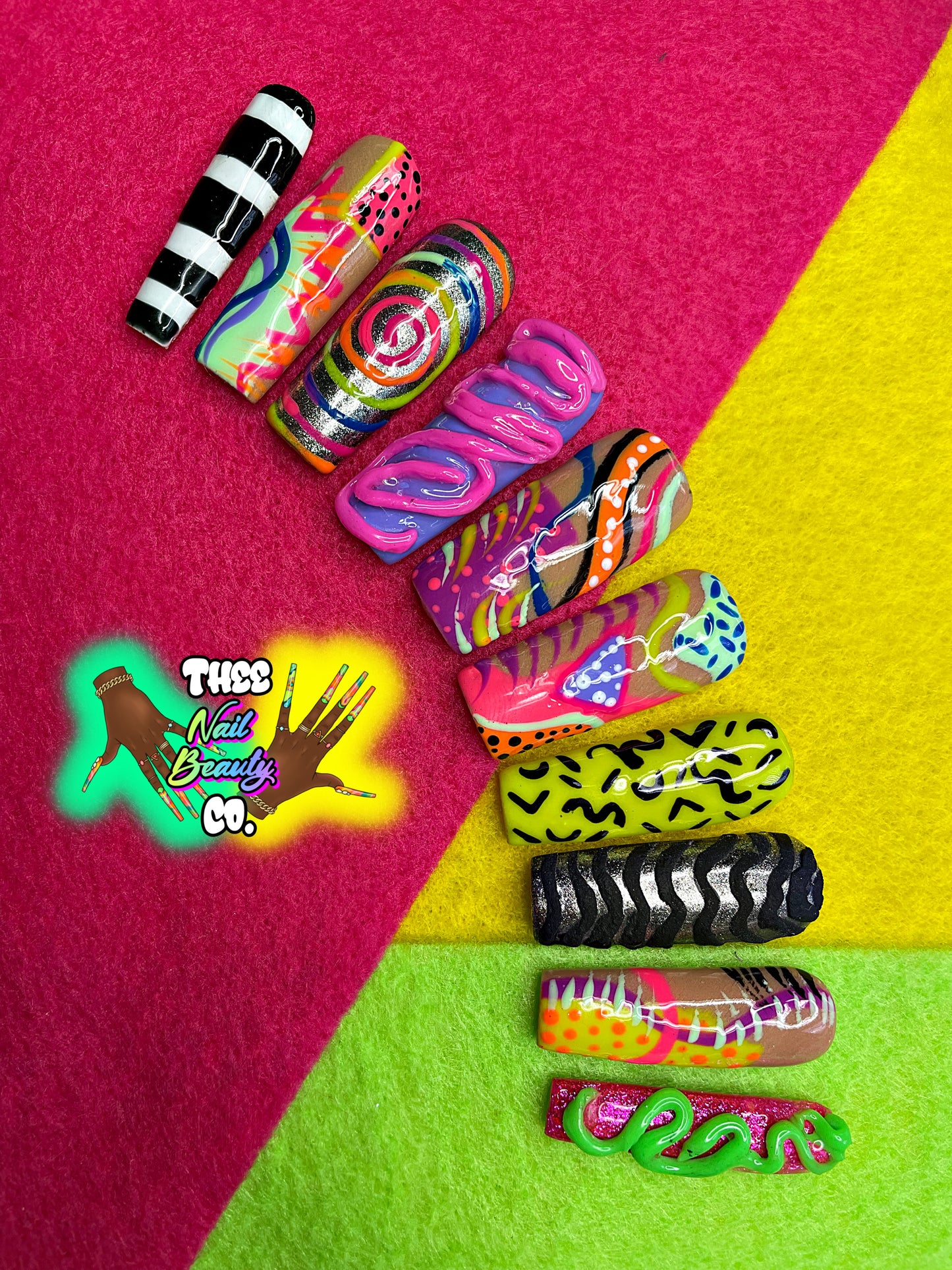 C.O.N.C.E.I.T.E.D 2.o - Press On Nails