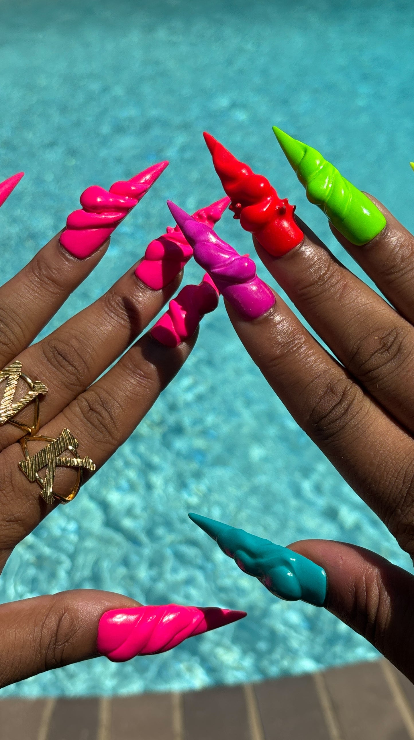 Bubble Me- Press On Nails